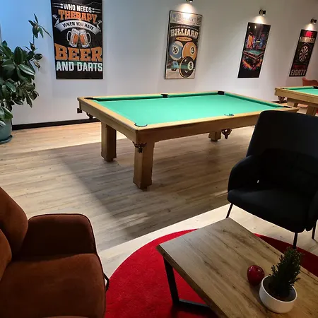 波罗耐兹酒店 酒店