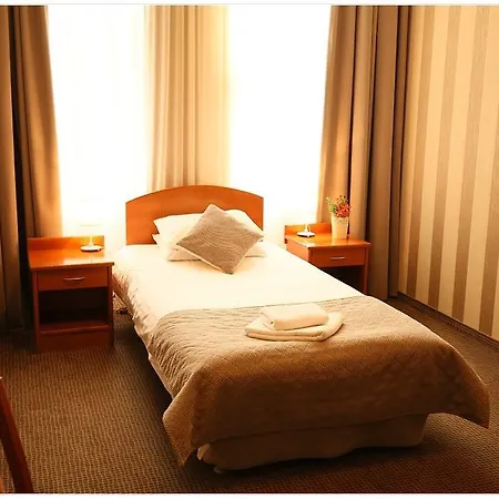 Hotell Polonez 3*
