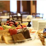 Hotel Polonez 3*