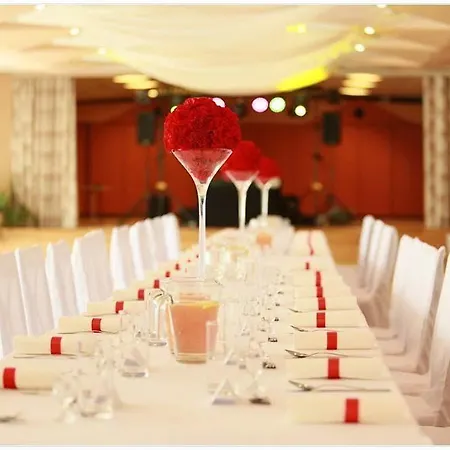 Polonez Hotel